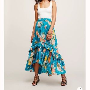 Spell & the Gypsy 🌸Jagger Skirt🌺 Large🦄